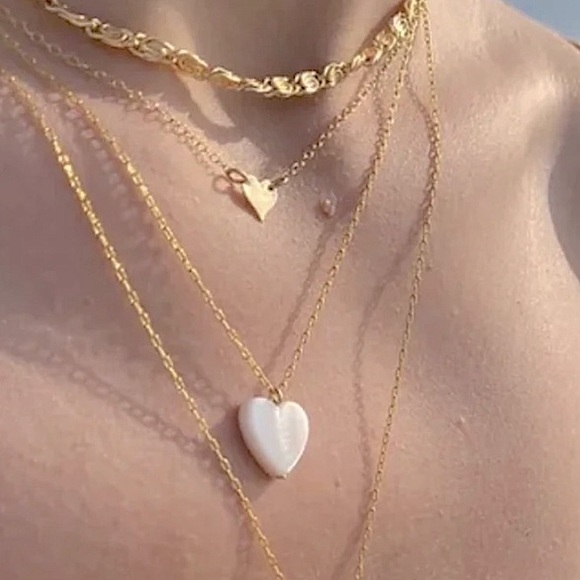 NEW Sparkly Gold Unisex-Women’s Pearl Heart, Yellow Gold Filled Necklace, 16-18” - Picture 2 of 14